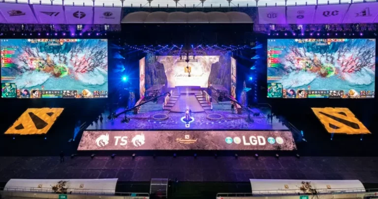 Multi-LED screen stage managed with Dataton Watchout – Aviex